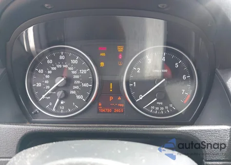 2014 BMW X1 Sdrive28I z USA, uszkodzony, nr VIN WBAVM1C52EVW48079